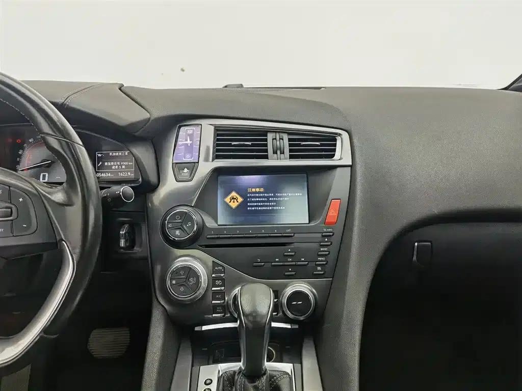 DS 5 Imported 2012 Model 1.6T Elegant Edition — миниатюра 12
