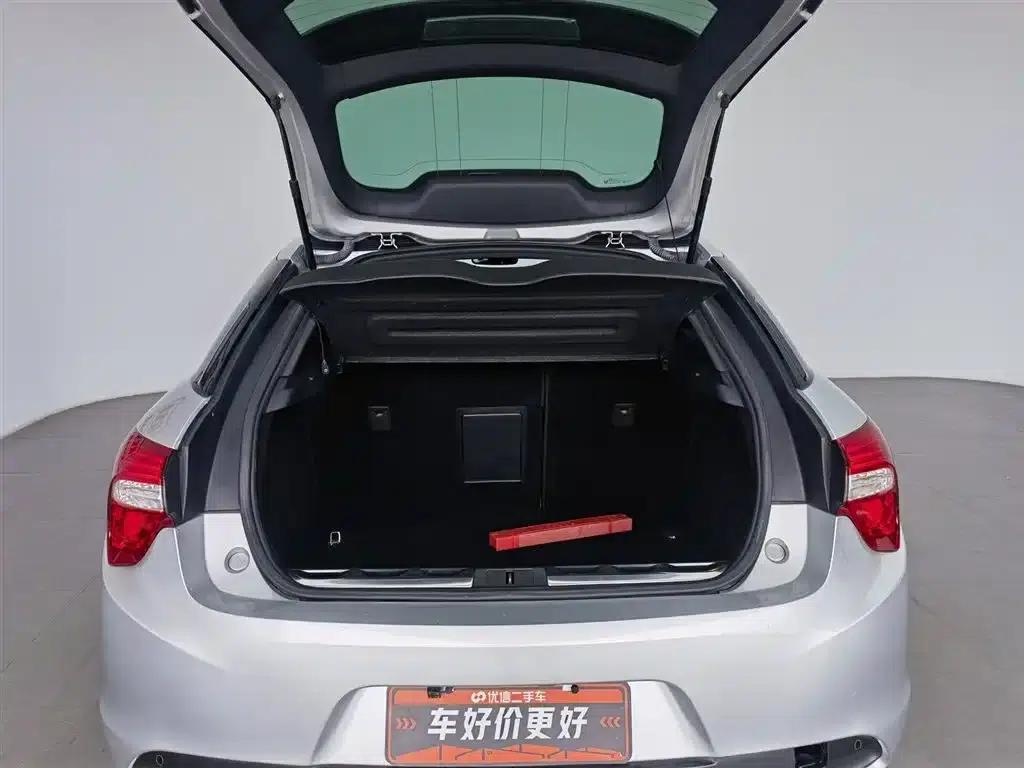 DS 5 Imported 2012 Model 1.6T Elegant Edition — миниатюра 16