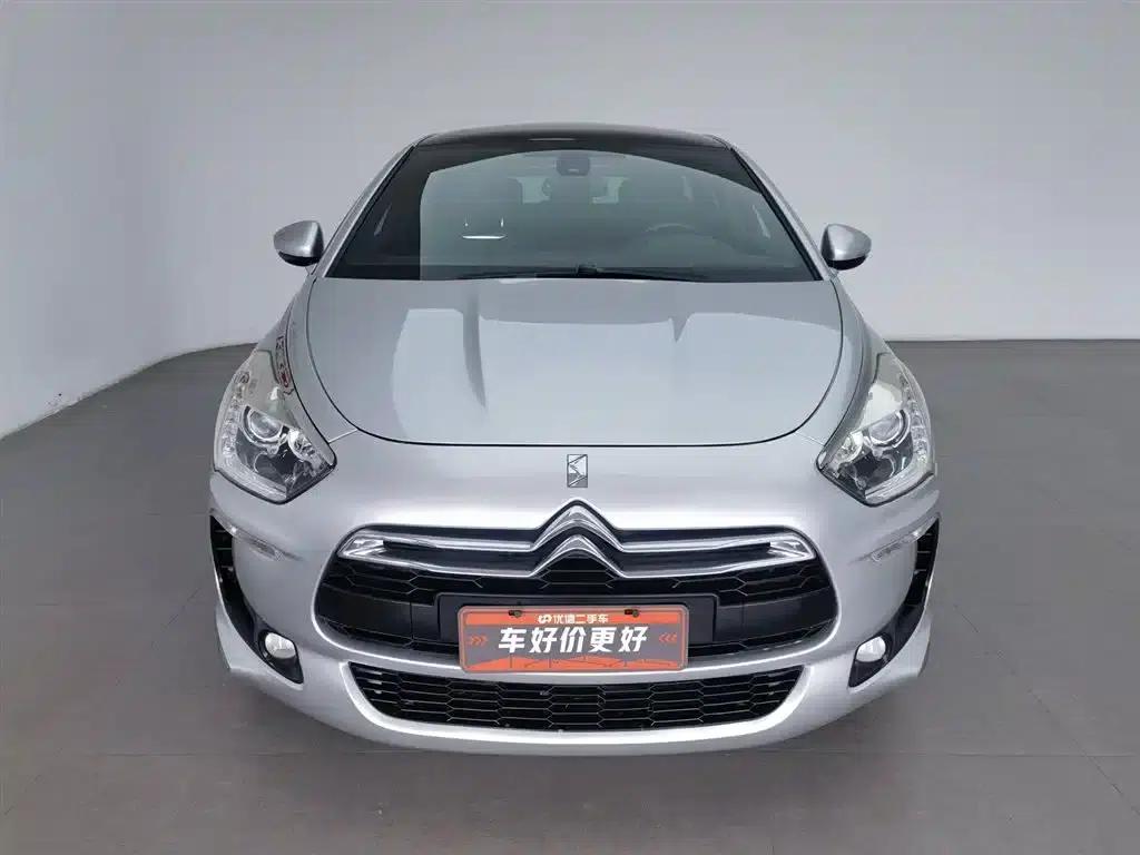 DS 5 Imported 2012 Model 1.6T Elegant Edition — миниатюра 3