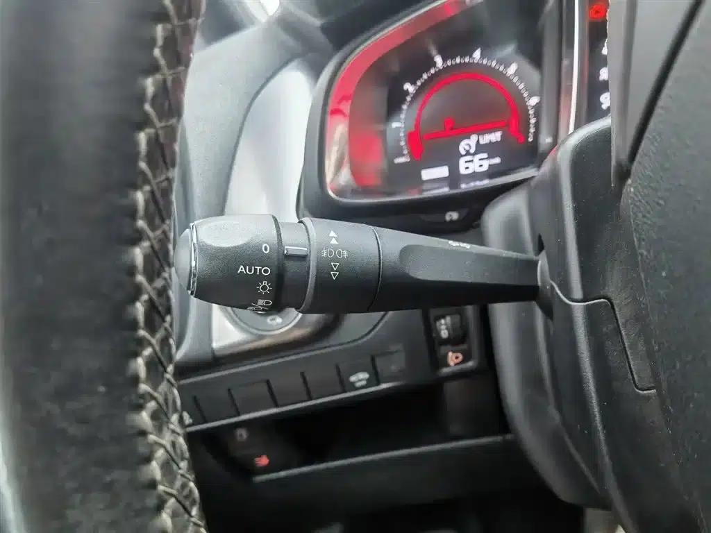 DS 5 Imported 2012 Model 1.6T Elegant Edition — миниатюра 21