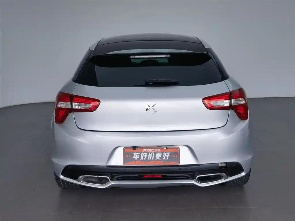 DS 5 Imported 2012 Model 1.6T Elegant Edition — миниатюра 4