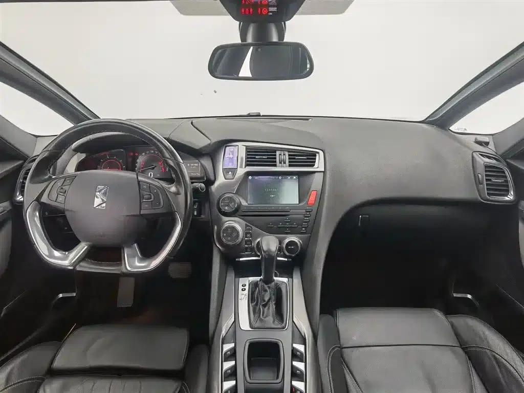 DS 5 Imported 2012 Model 1.6T Elegant Edition — миниатюра 5