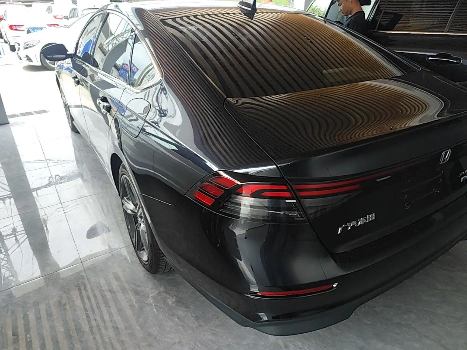 Honda Accord New Energy 2023 2.0L ePHEV Luxury Edition — миниатюра 13