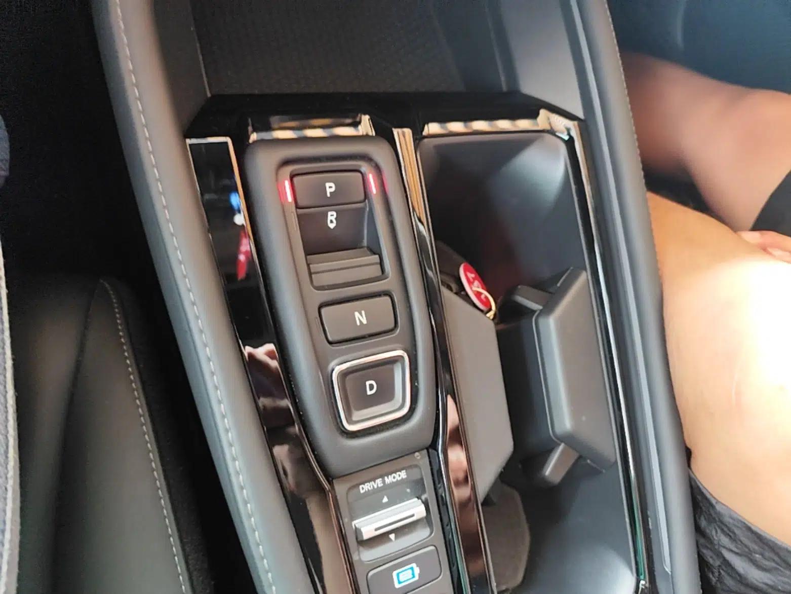 Honda Accord New Energy 2023 2.0L ePHEV Luxury Edition — миниатюра 21