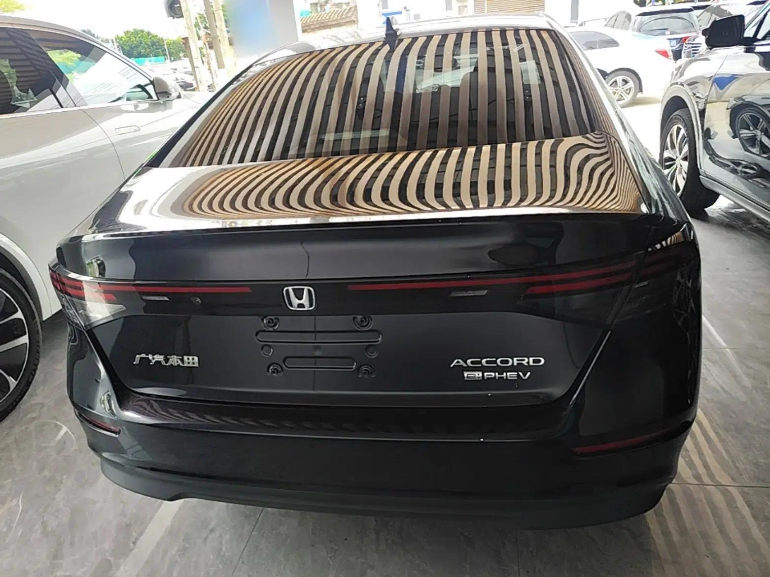 Honda Accord New Energy 2023 2.0L ePHEV Luxury Edition — миниатюра 5