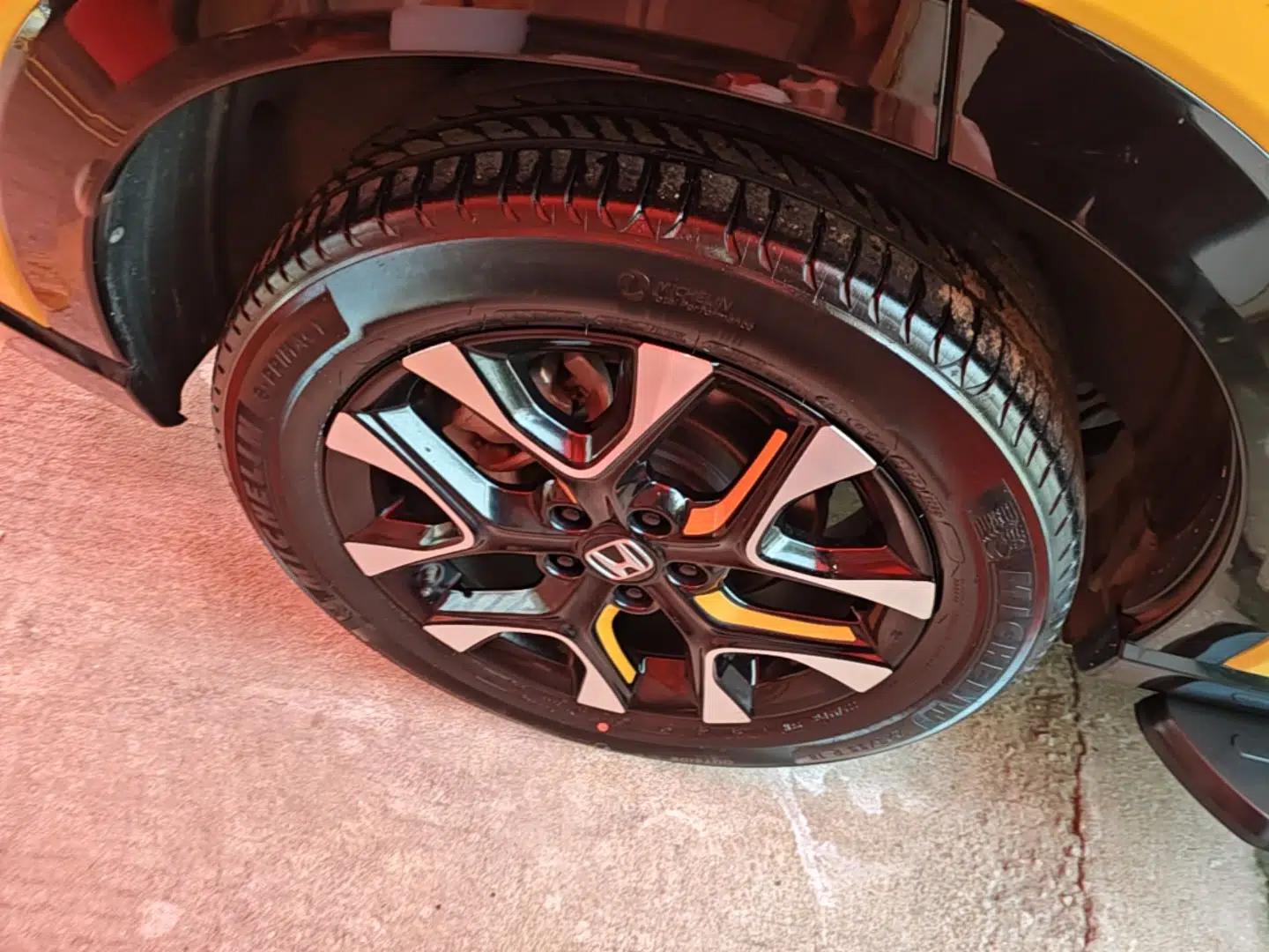 Honda ZR-V 2022 1.5T CVT Deluxe Edition — миниатюра 11