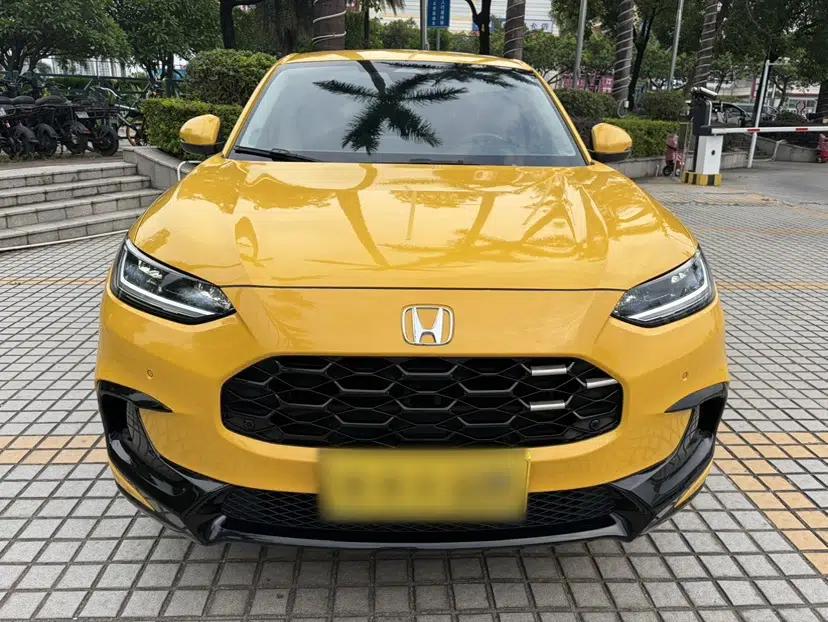 Honda ZR-V 2022 1.5T CVT Deluxe Edition — миниатюра 17