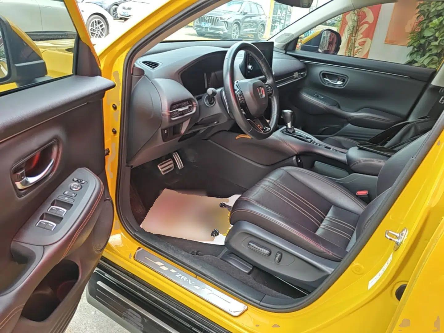 Honda ZR-V 2022 1.5T CVT Deluxe Edition — миниатюра 30