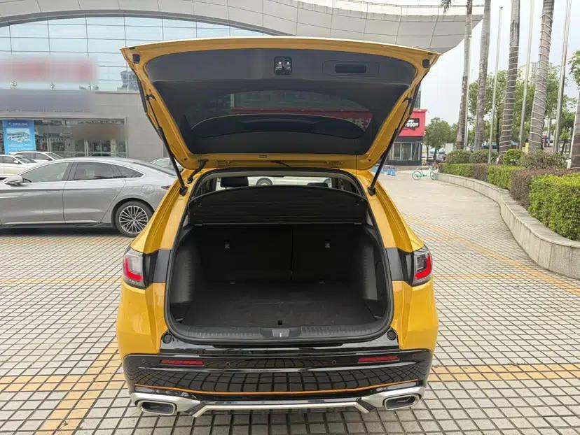 Honda ZR-V 2022 1.5T CVT Deluxe Edition — миниатюра 34