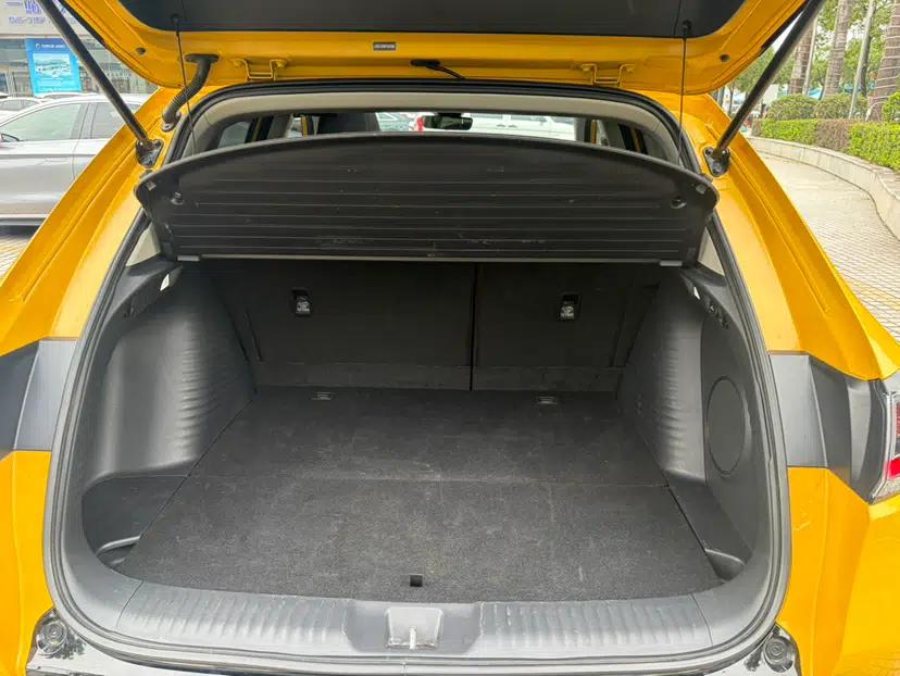 Honda ZR-V 2022 1.5T CVT Deluxe Edition — миниатюра 40