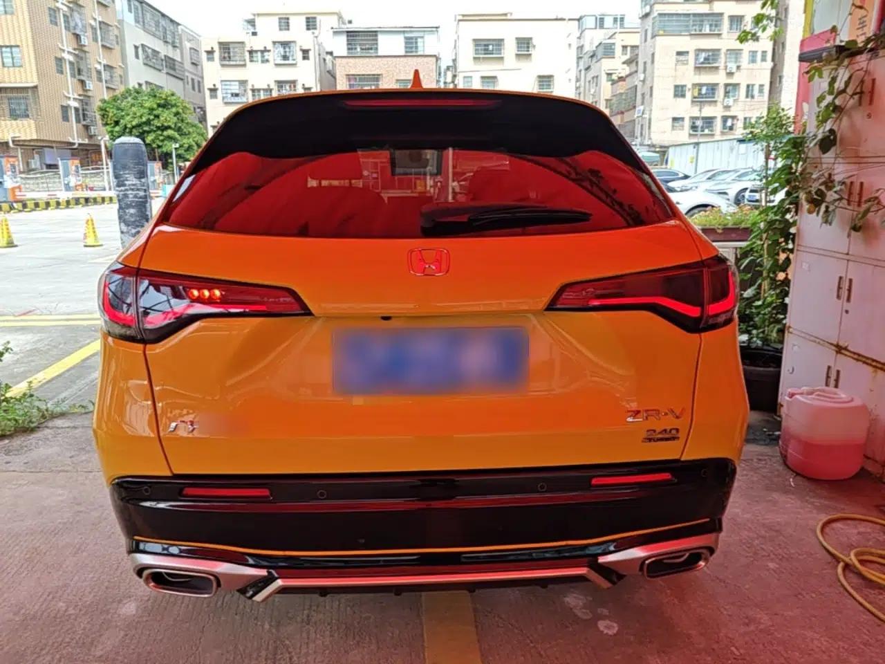 Honda ZR-V 2022 1.5T CVT Deluxe Edition — миниатюра 5