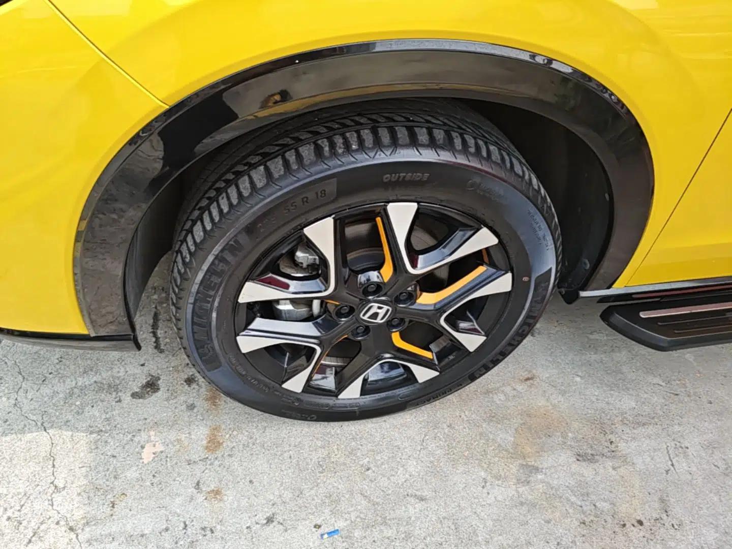 Honda ZR-V 2022 1.5T CVT Deluxe Edition — миниатюра 10