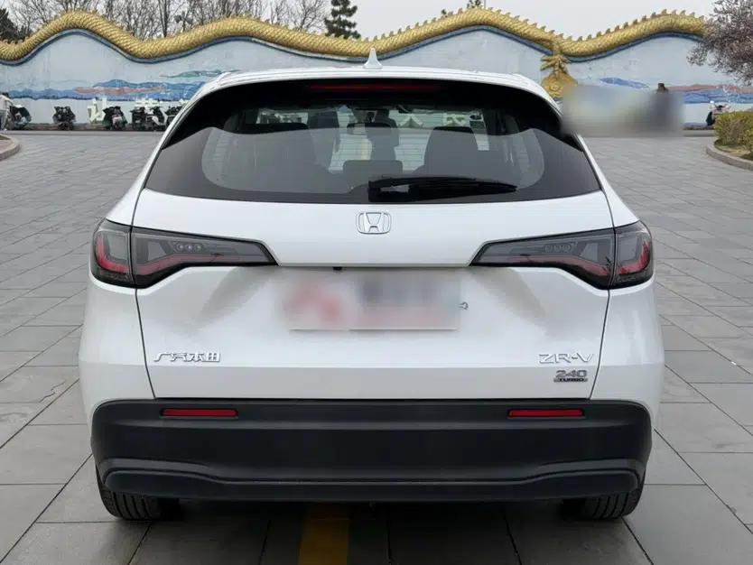 Honda ZR-V 2022 1.5T CVT Elite Edition — миниатюра 13