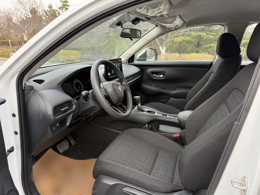 Honda ZR-V 2022 1.5T CVT Elite Edition — миниатюра 34