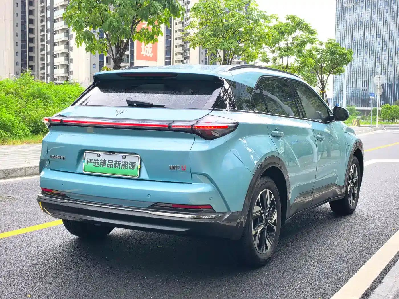Corolla Hybrid E+ 2019 1.8L E-CVT Flagship Edition — миниатюра 6