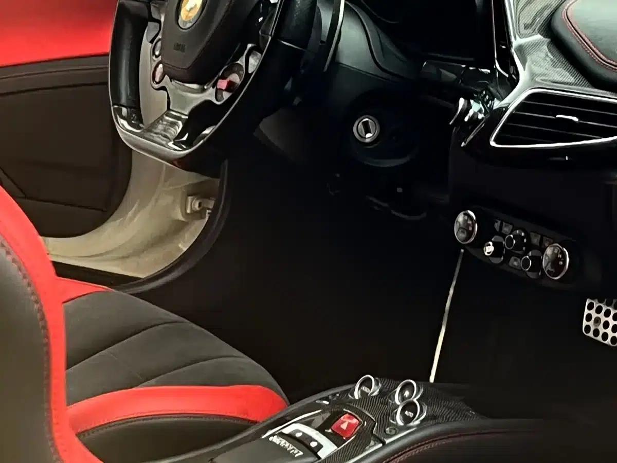 Ferrari 458 2011 4.5L Italia — миниатюра 9