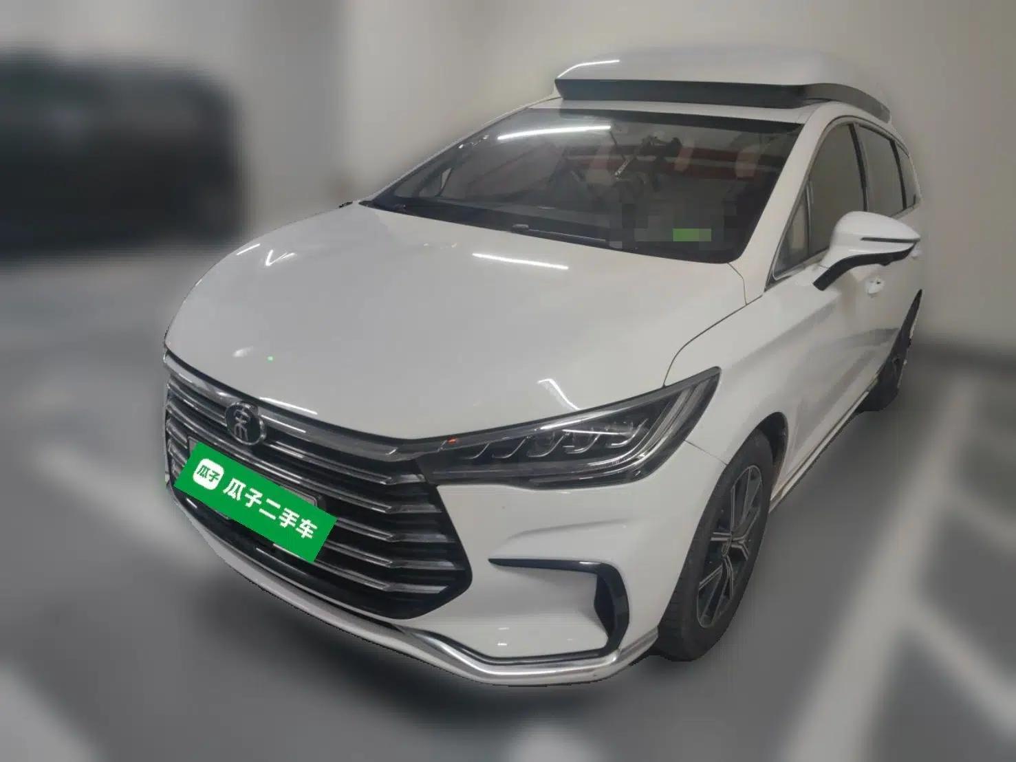 BYD Song MAX New Energy 2022 DM-i 105KM Executive Edition — миниатюра 1
