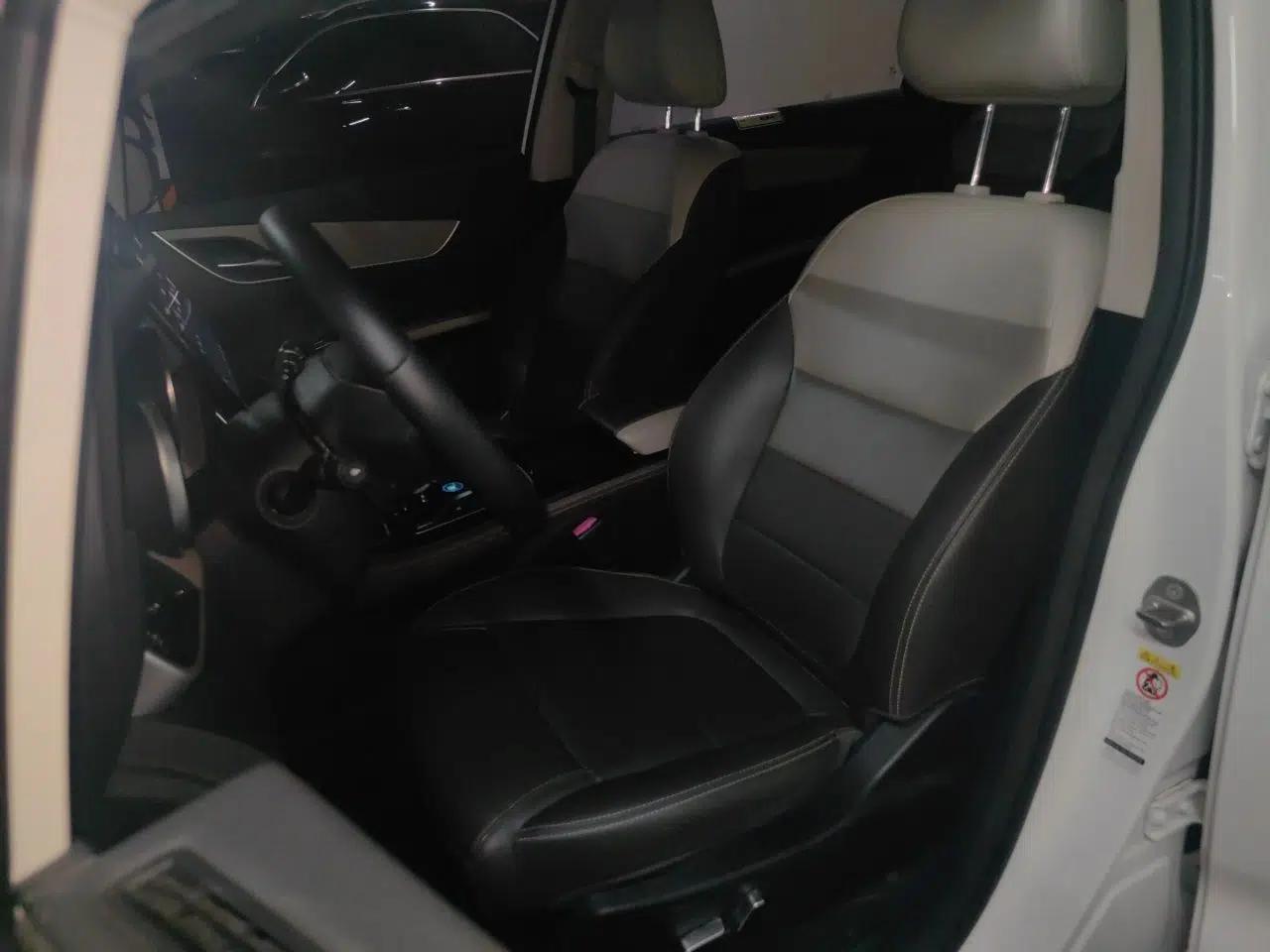 BYD Song MAX New Energy 2022 DM-i 105KM Executive Edition — миниатюра 14