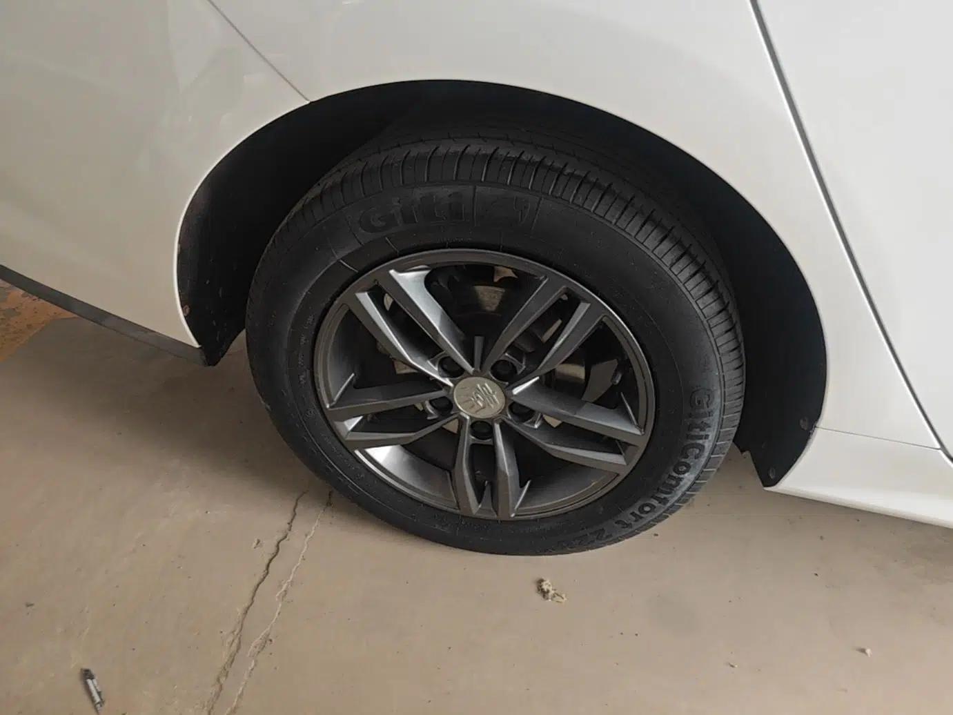 BYD Qin Pro 2018 1.5L Manual SmartConnect Fendong Model — миниатюра 11