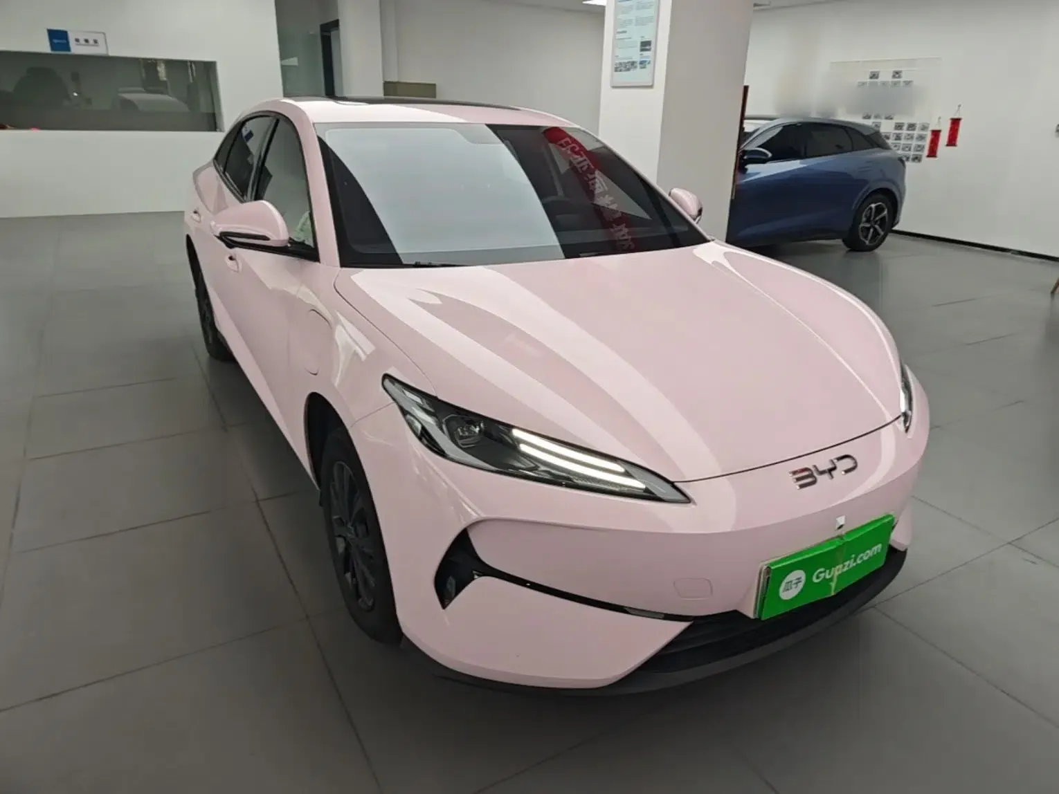 BYD e7 2025 Model 520 Smart Travel Edition — миниатюра 3