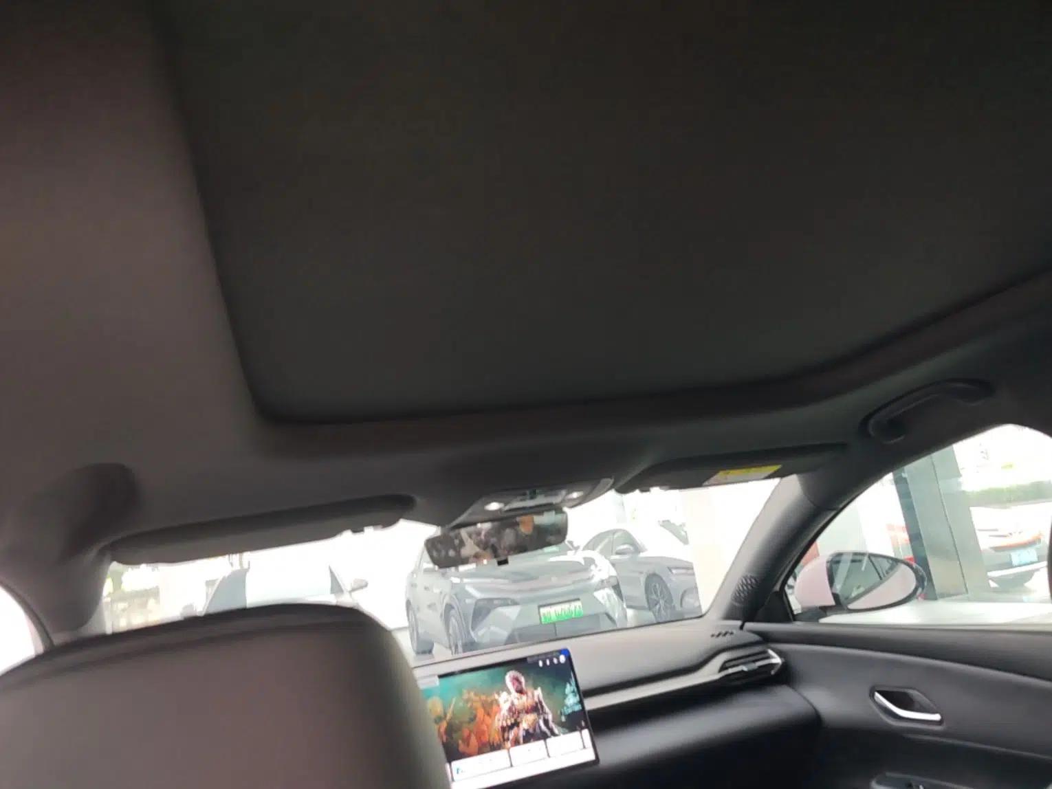 BYD e7 2025 Model 520 Smart Travel Edition — миниатюра 21