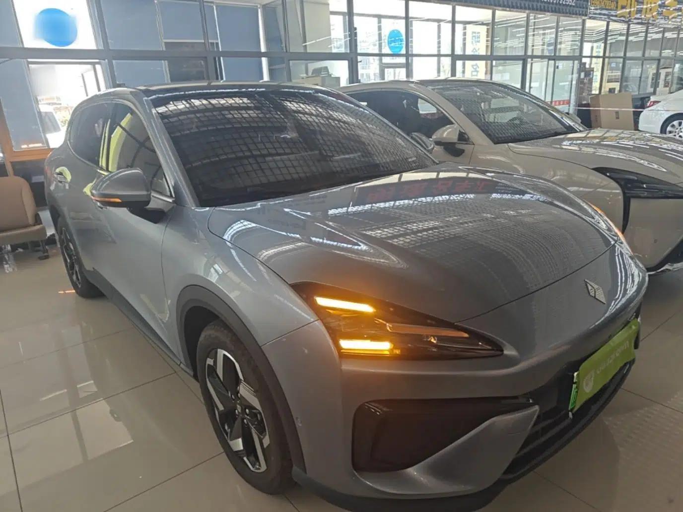Baojun Yunhai 2024 140km Plug-in Hybrid Version — миниатюра 12