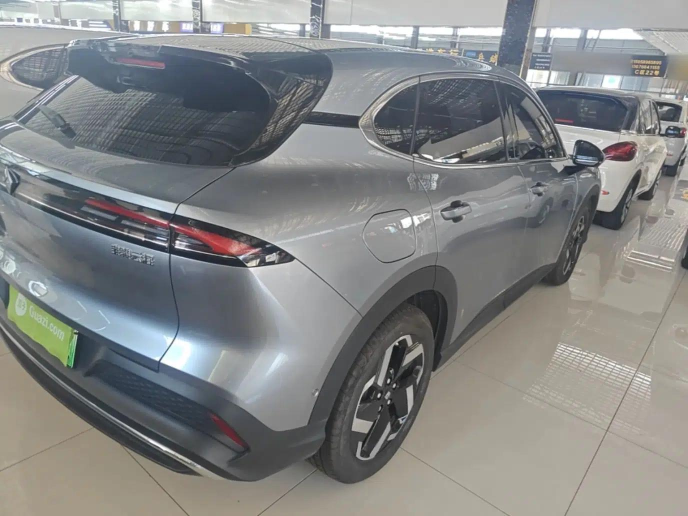 Baojun Yunhai 2024 140km Plug-in Hybrid Version — миниатюра 6