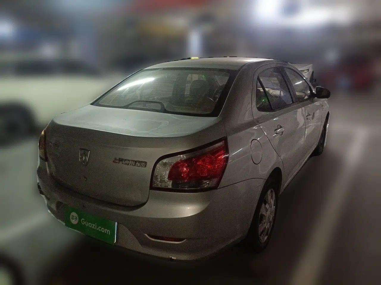 Baojun 630 2013 1.5L manual standard version — миниатюра 6