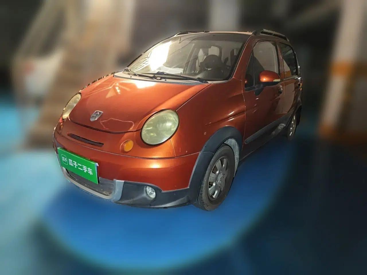 Baojun Lechi 2012 Revised Version 1.2L Manual Sporty Fashion Edition — миниатюра 1