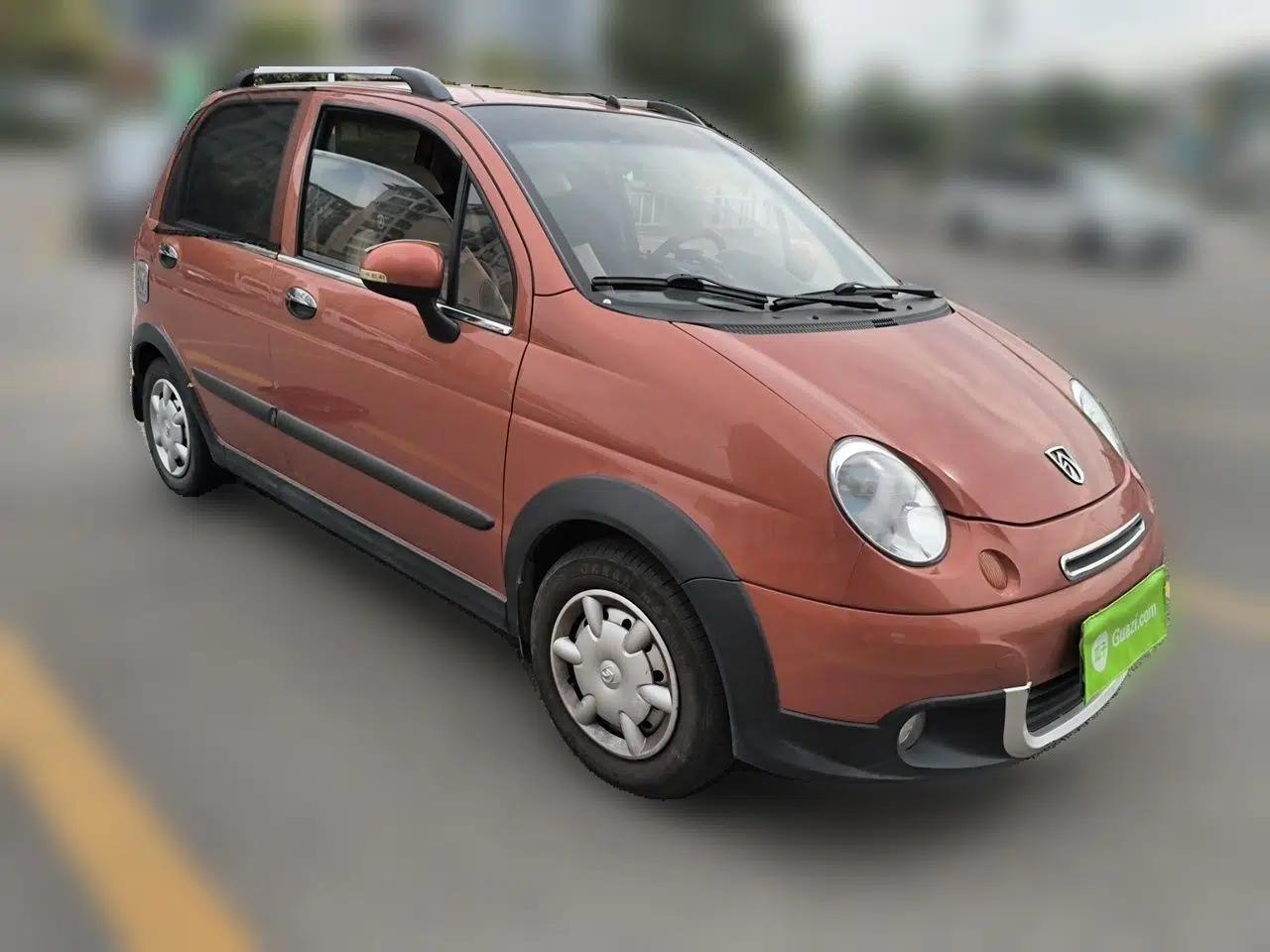 Baojun Lechi 2012 Revised Version 1.2L Manual Sports Edition Superior Type — миниатюра 3