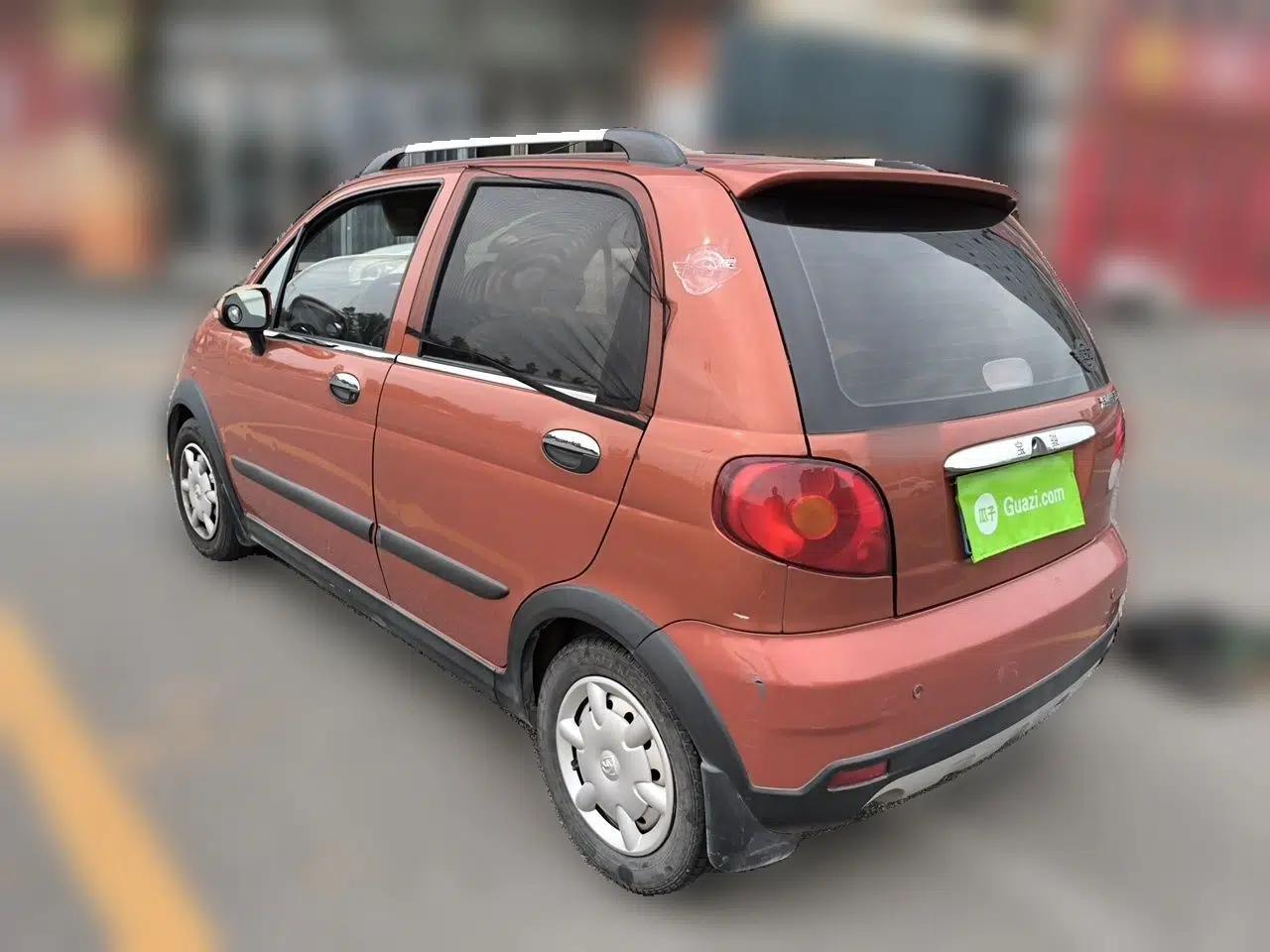 Baojun Lechi 2012 Revised Version 1.2L Manual Sports Edition Superior Type — миниатюра 4