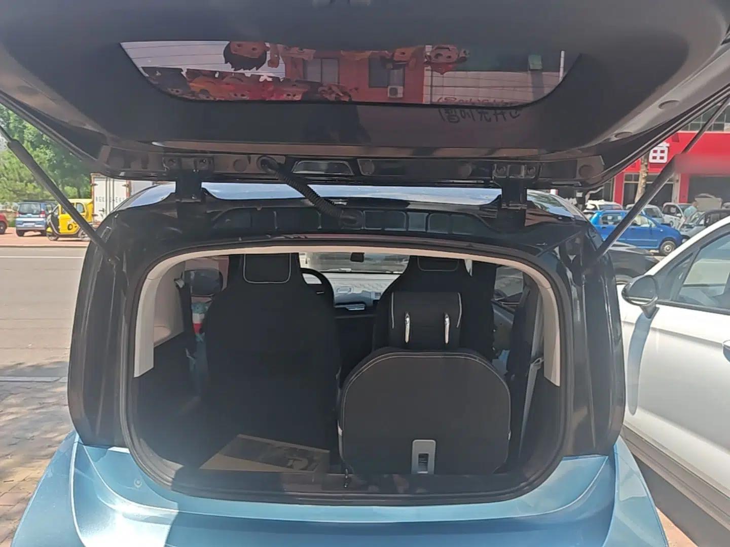 Baojun E300 2020 Starry Intelligence Edition — миниатюра 22