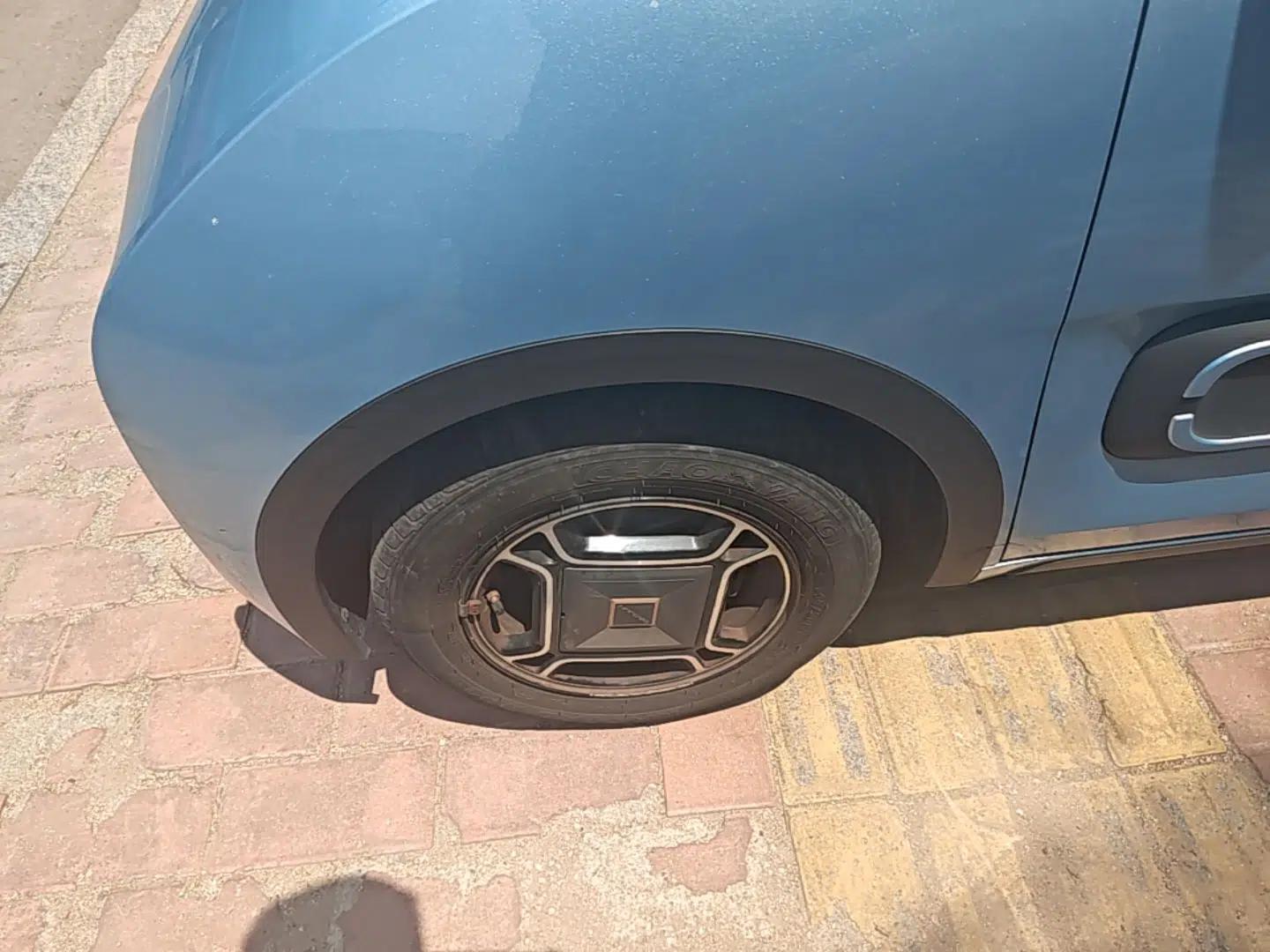 Baojun E300 2020 Starry Intelligence Edition — миниатюра 10