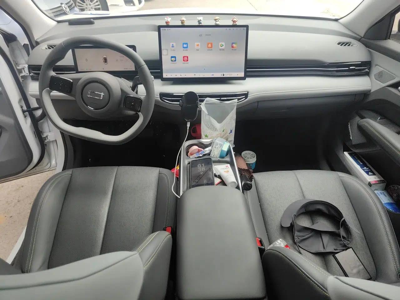 Bestune Yueyi 03 2025 565km Premium Edition — миниатюра 9