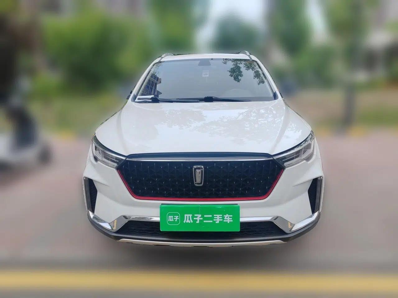 Bestune T33 2021 1.2T DCT Luxury Model — миниатюра 2