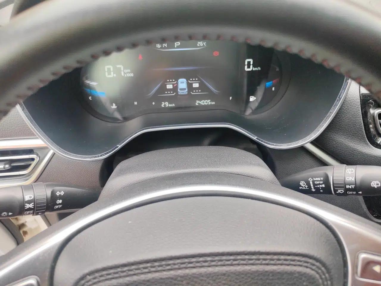 Bestune T33 2021 1.2T DCT Luxury Model — миниатюра 11