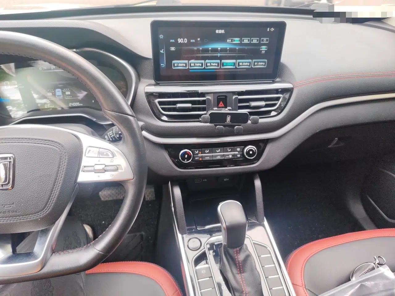 Bestune T33 2021 1.2T DCT Luxury Model — миниатюра 13