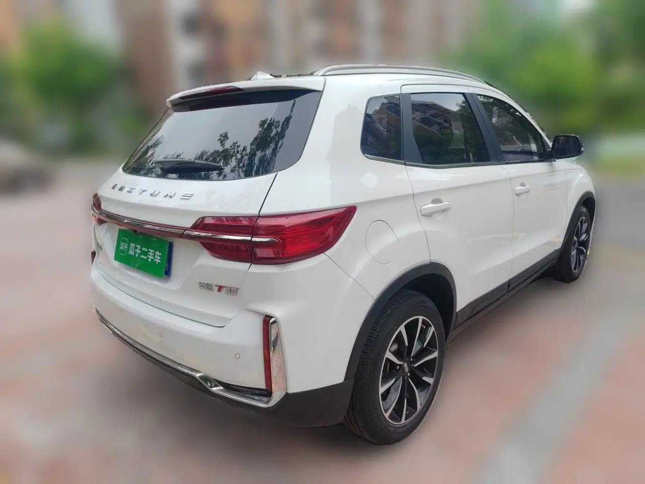 Bestune T33 2021 1.2T DCT Luxury Model — миниатюра 6