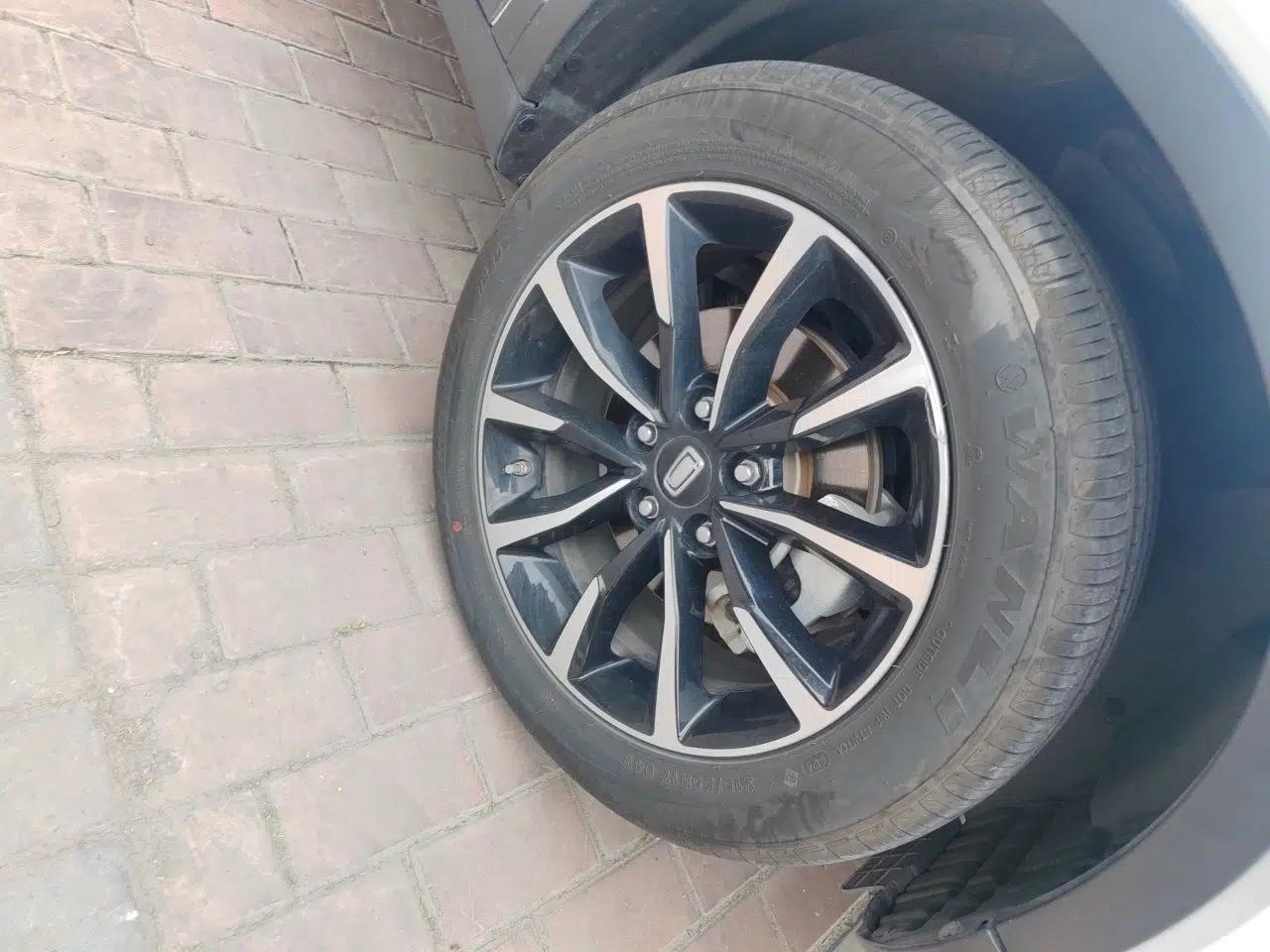 Bestune T33 2021 1.2T DCT Luxury Model — миниатюра 8