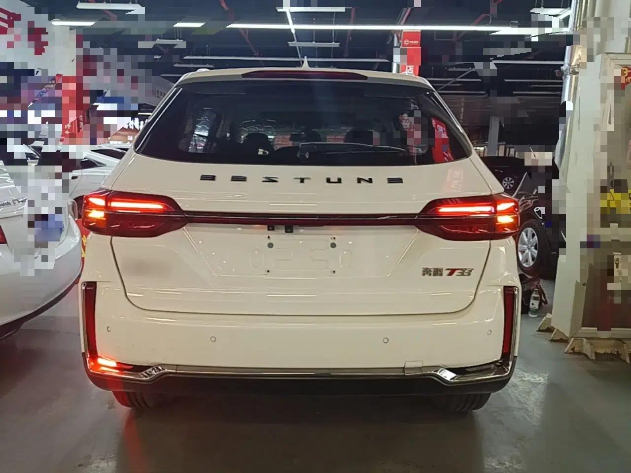 Bestune T33 2019 1.6L Automatic Luxury Edition China VI — миниатюра 5