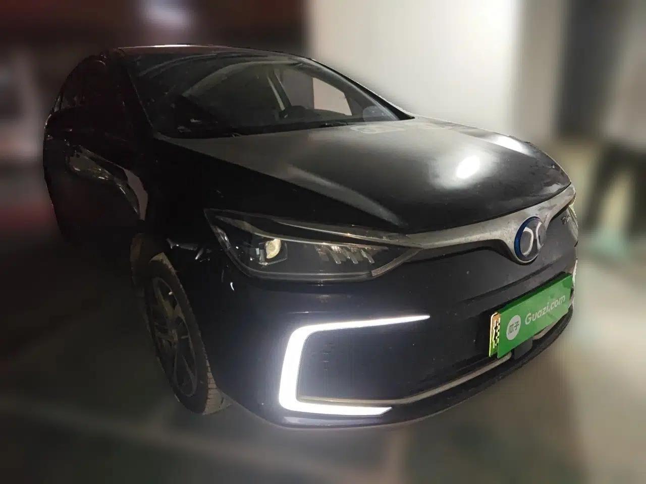 BAIC Beijing EU5 2018 R500 Smart Wind Edition — миниатюра 3