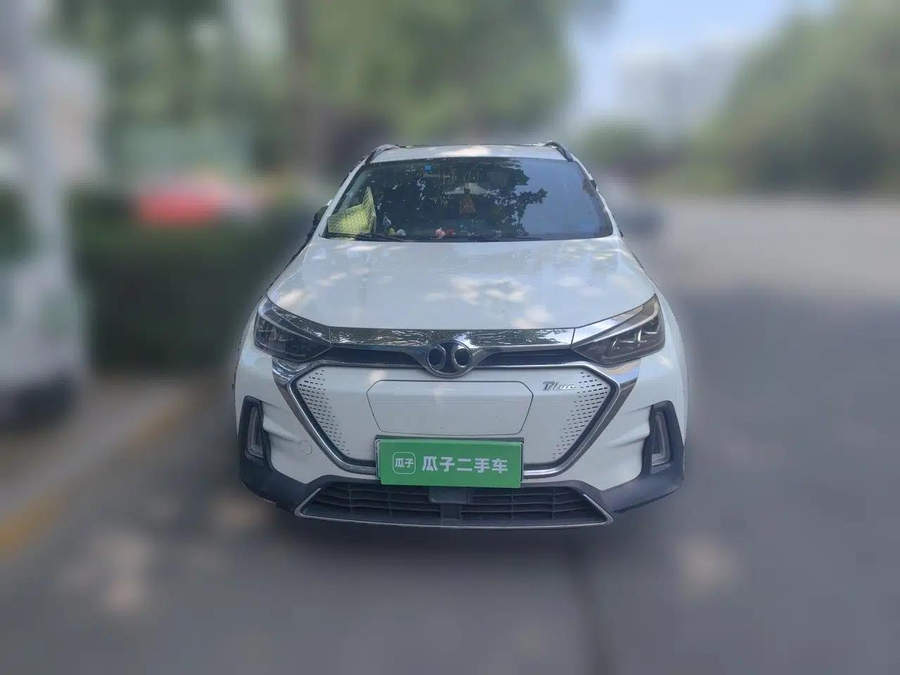 BAIC Beijing EX5 2019 Yuefeng Edition — миниатюра 2