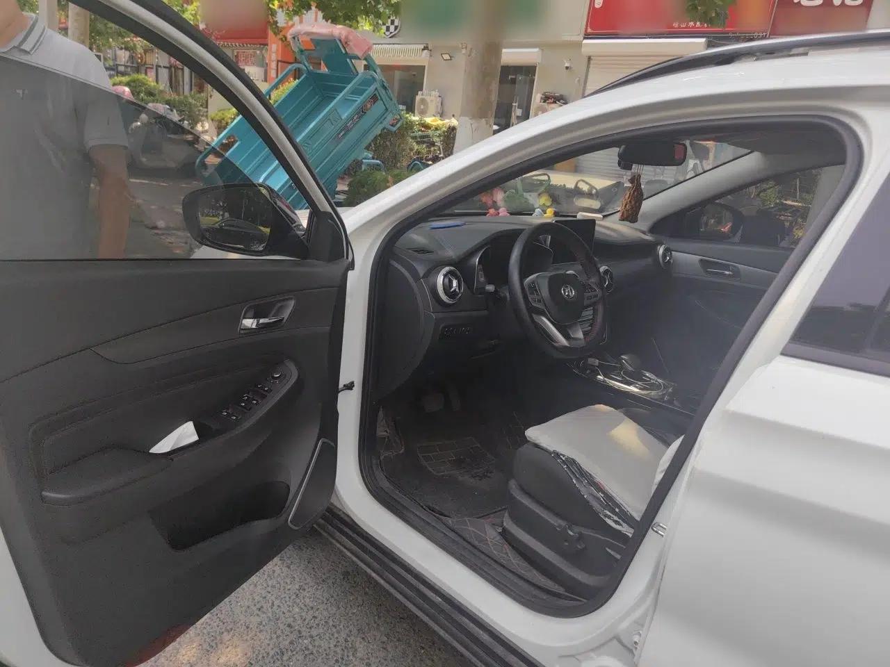 BAIC Beijing EX5 2019 Yuefeng Edition — миниатюра 16