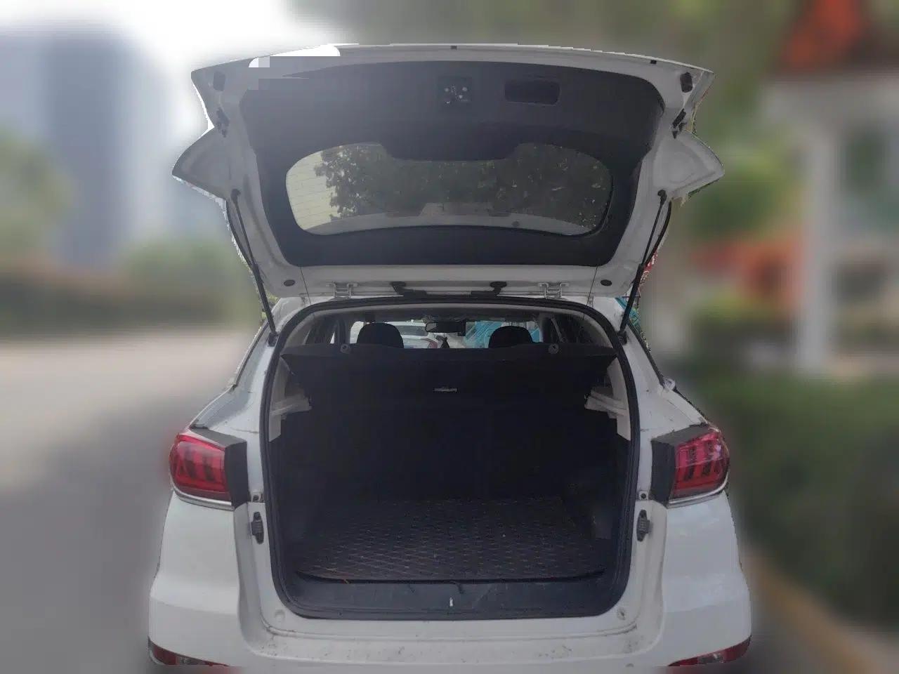 BAIC Beijing EX5 2019 Yuefeng Edition — миниатюра 19