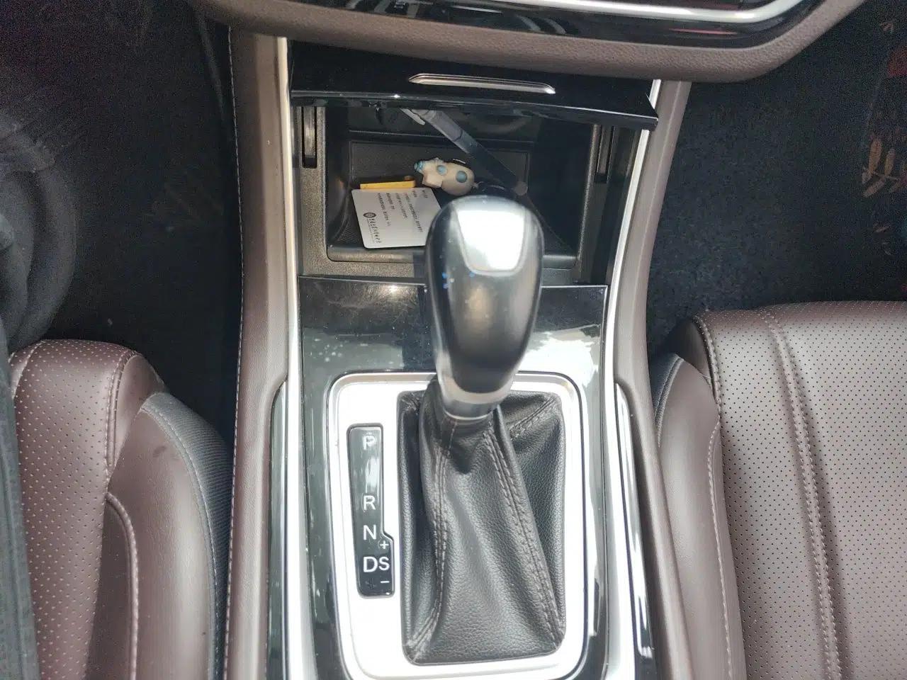 CHANGAN Raeton CC 2018 1.5T Automatic Elegant Starry Edition China V Standard — миниатюра 14