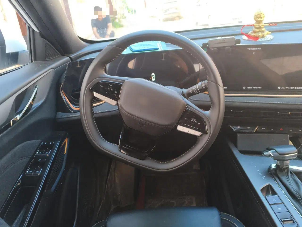 CHANGAN OSHAN X5 PLUS 2023 Revised 1.5T DCT Pioneer Edition — миниатюра 10