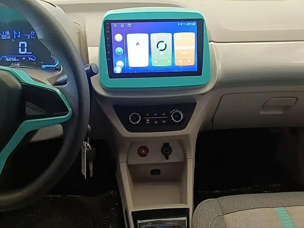 Yizhi EV2 2023 Auspicious Edition 201km Comfort Model — миниатюра 13