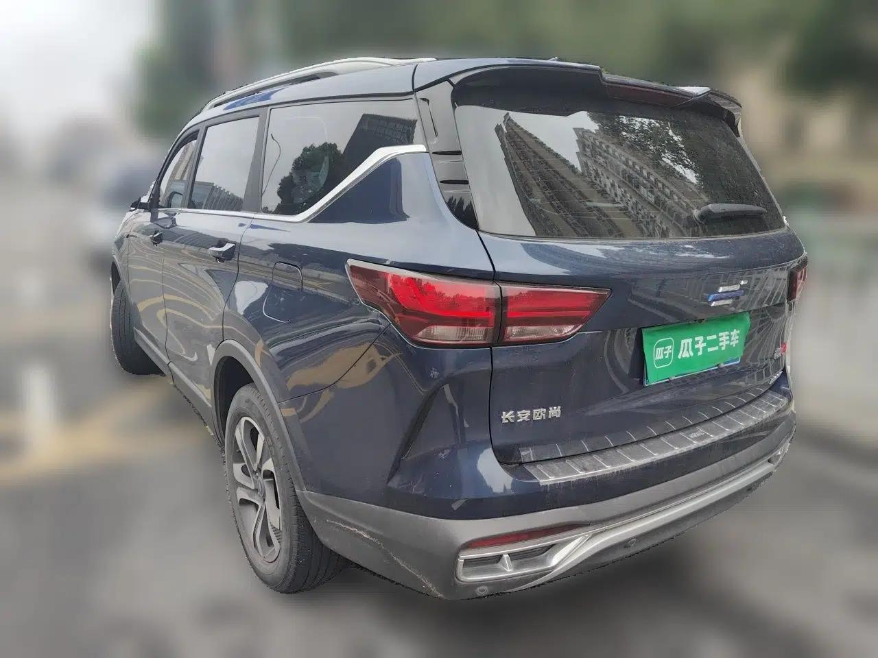 CHANGAN OSHAN COSPro 2021 GT 2.0T Automatic Flagship 7-Seater — миниатюра 4