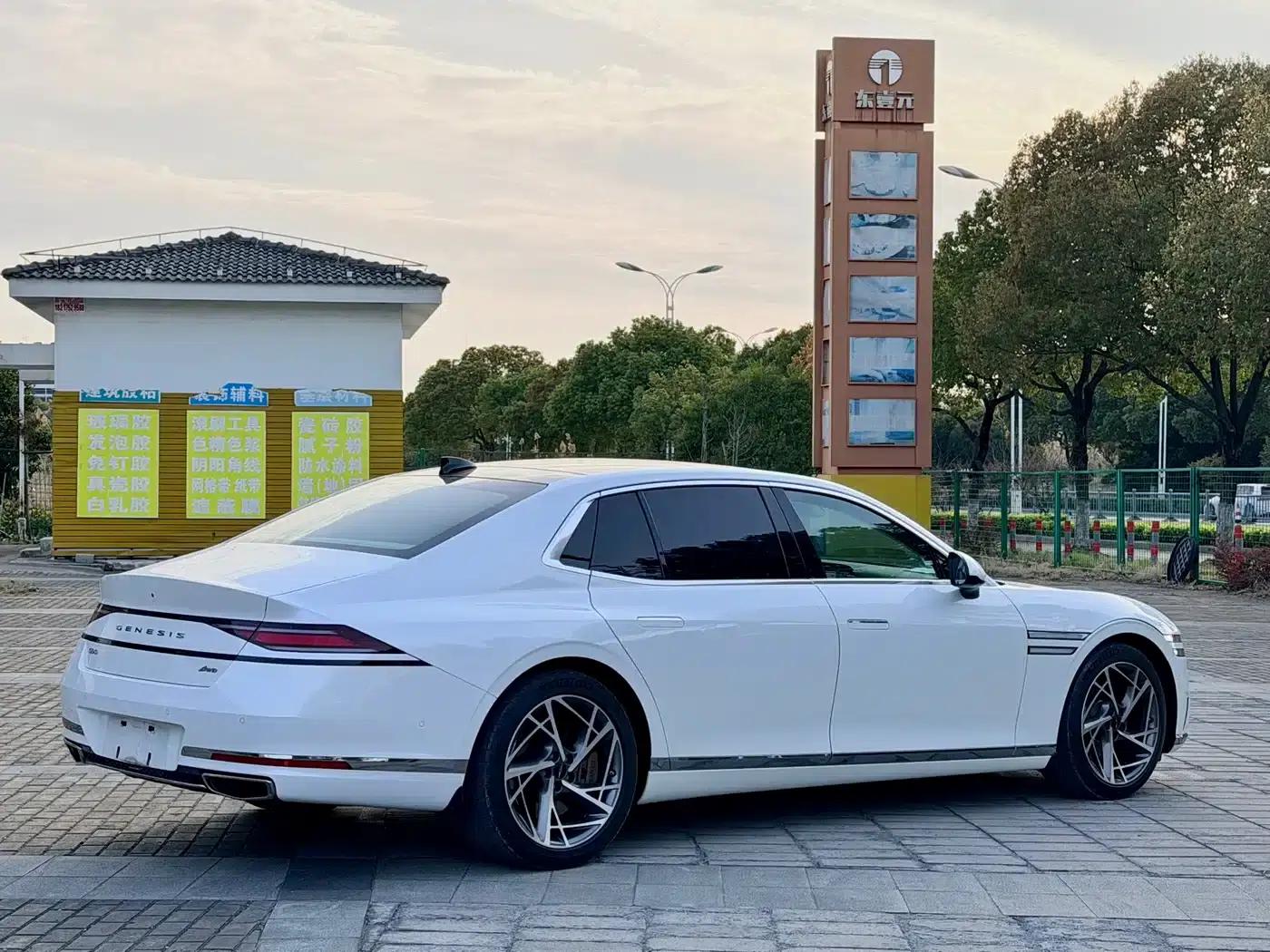 Genesis G90 2023 3.5T Flagship Edition — миниатюра 5