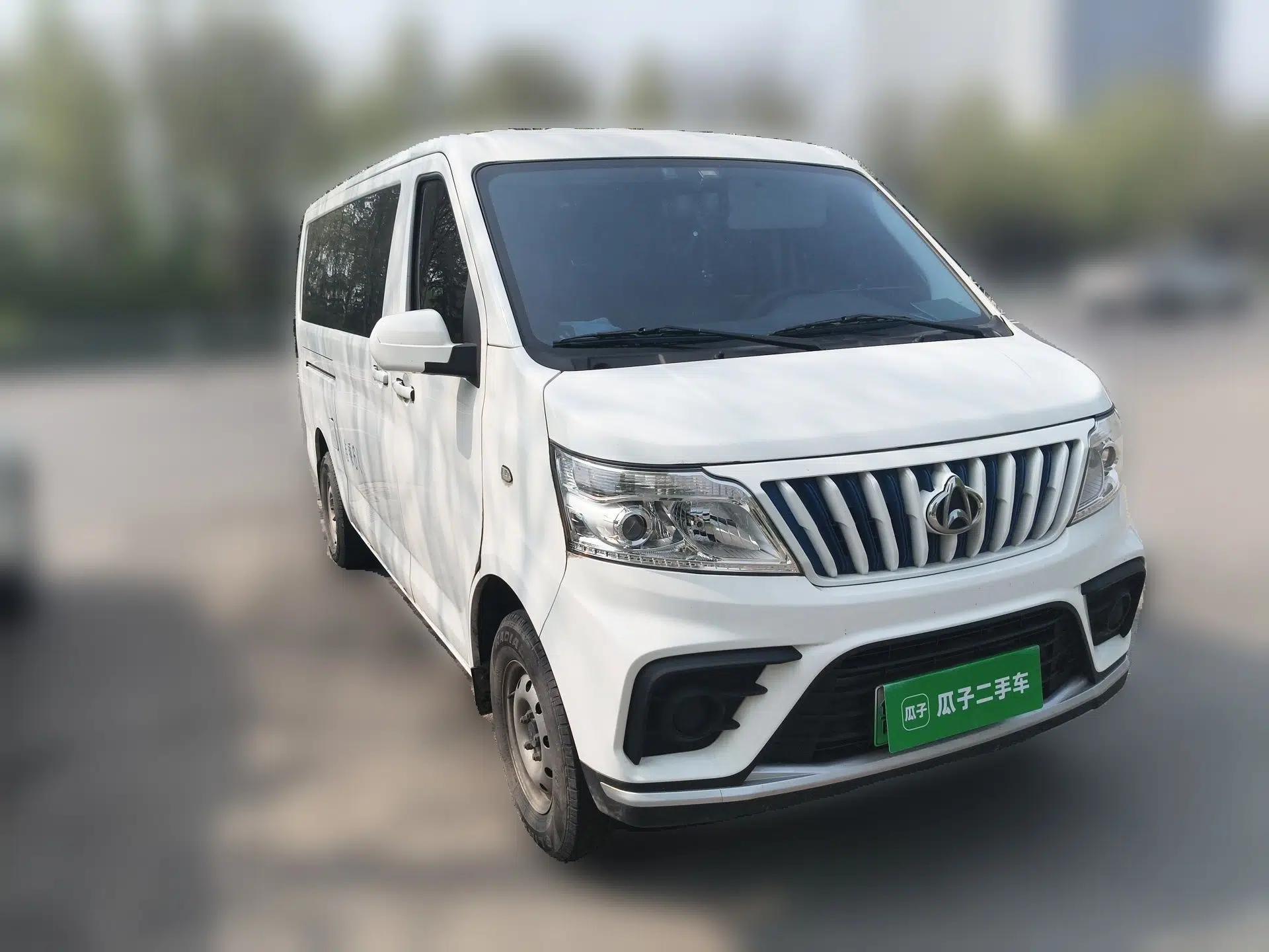 CHANGAN KAICHENG Ruixing EM80 2024 Comfort-Style 6-Seater 41.86 kWh — миниатюра 2